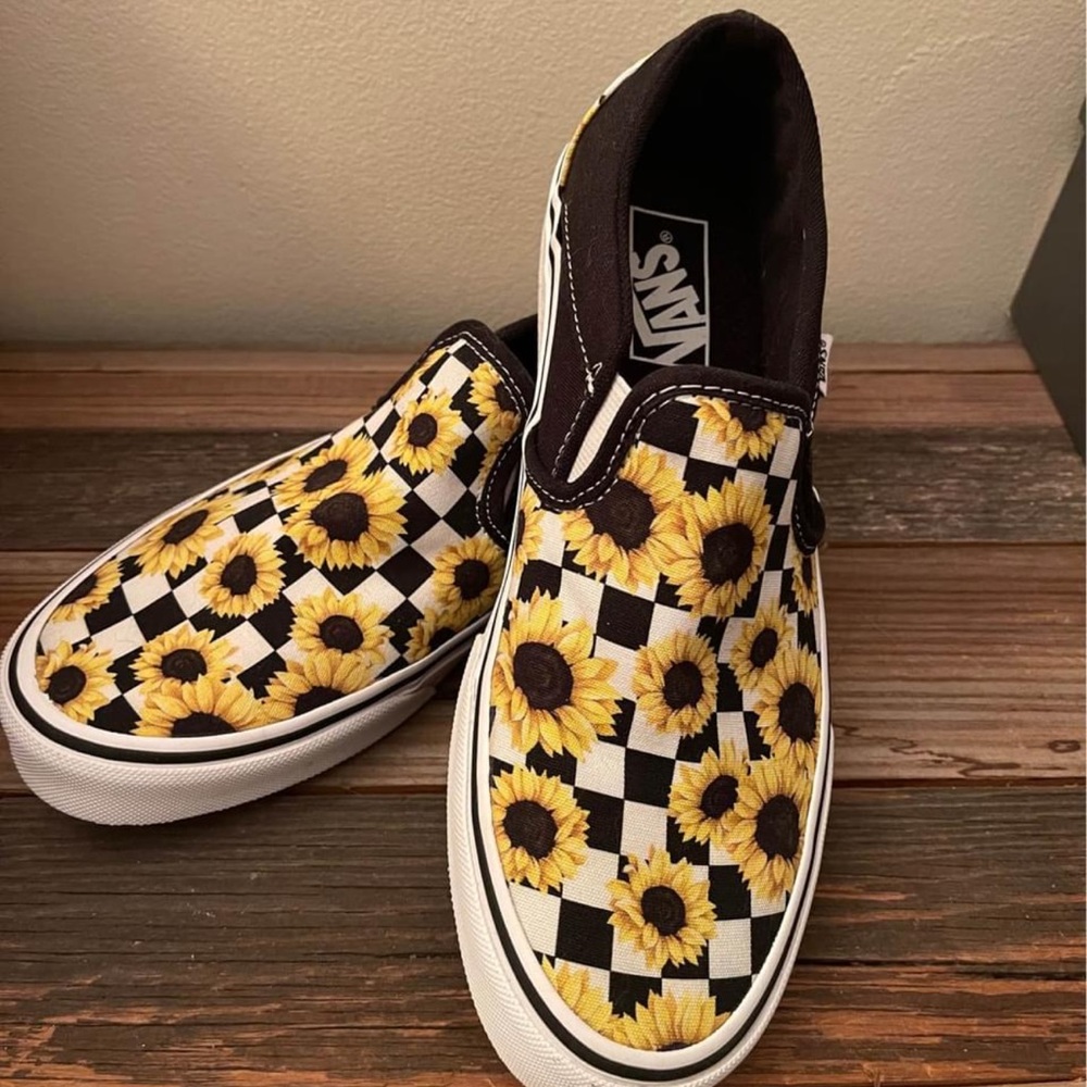Sunflower Vans, Size 8 1/2